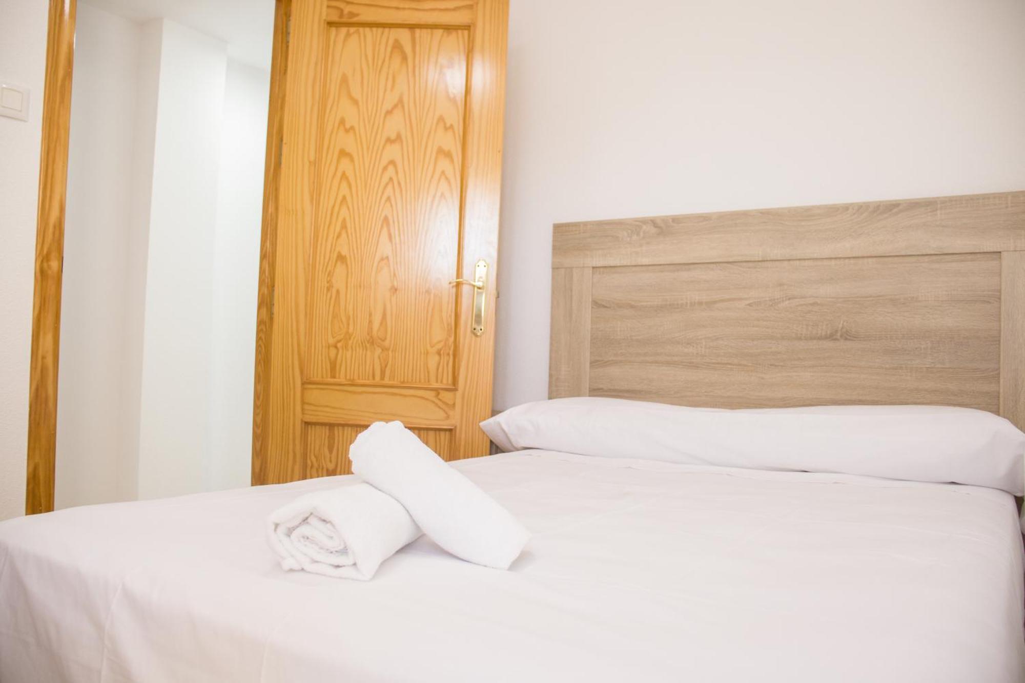 Apartamentos Luna De Águilas Buitenkant foto