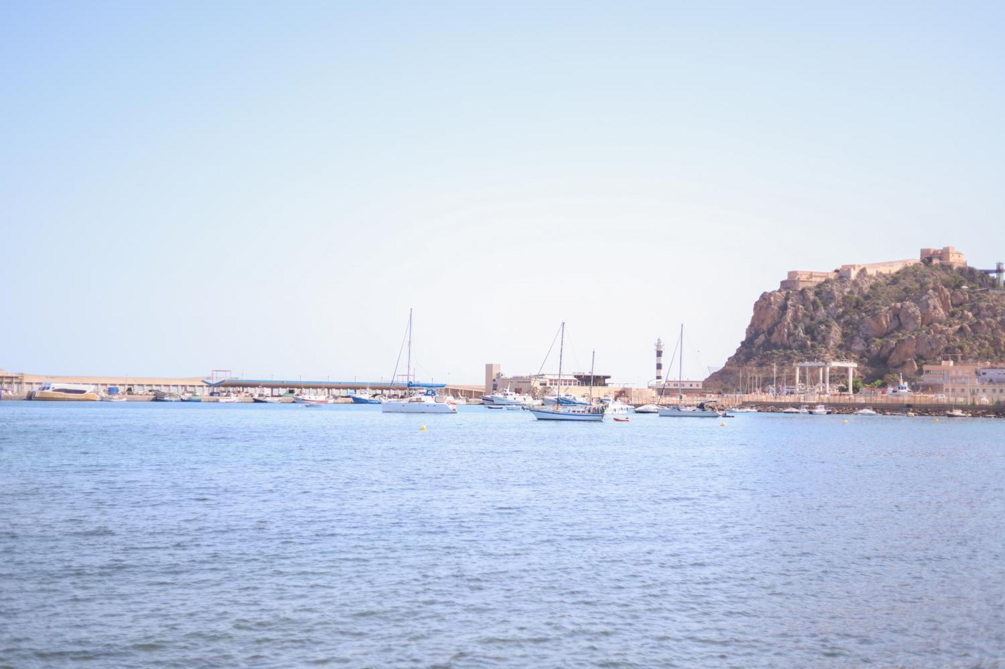 Apartamentos Luna De Águilas Buitenkant foto